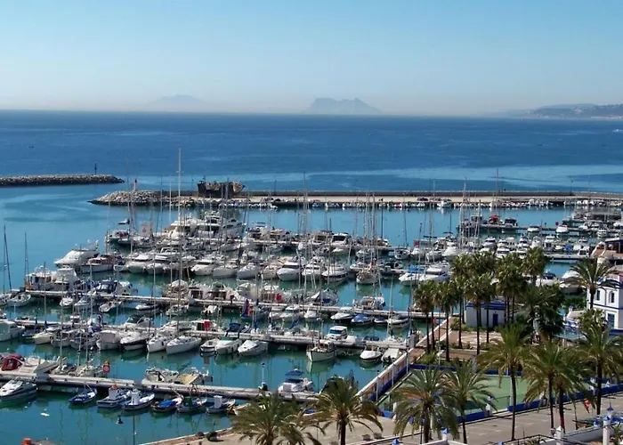 Pepe Vista Al Mar 公寓 *