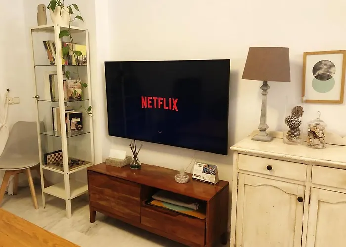 Pepe Vista Al Mar Estepona