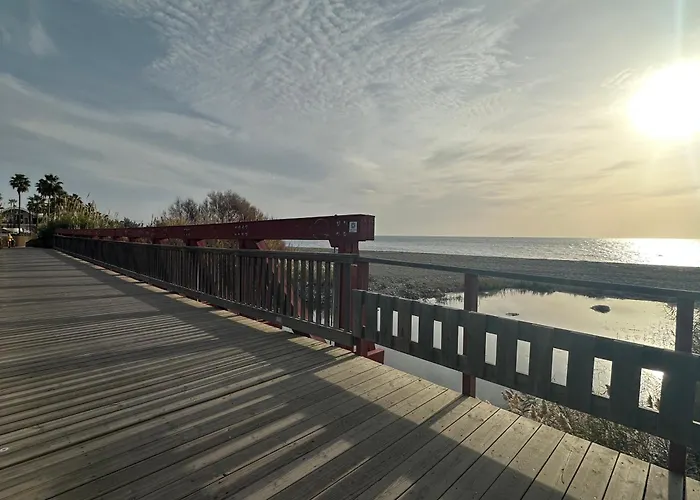 Pepe Vista Al Mar 埃斯特波纳