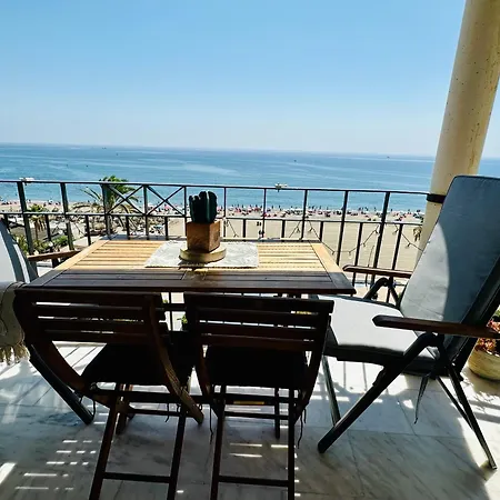 Pepe Vista Al Mar Apartmán Estepona